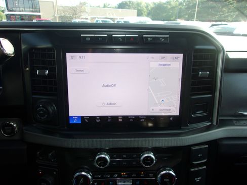 Certified 2024 Ford F250 Platinum image 21