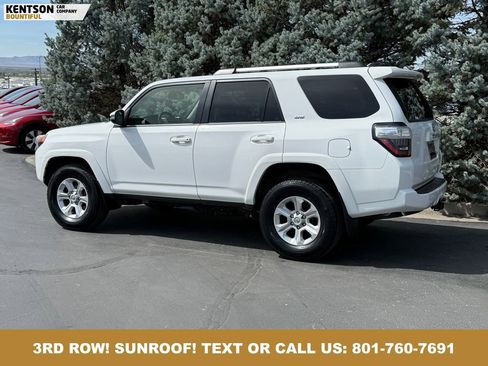 Used 2024 Toyota 4Runner SR5 Premium w/ Moonroof Package AWD/4WD image 5