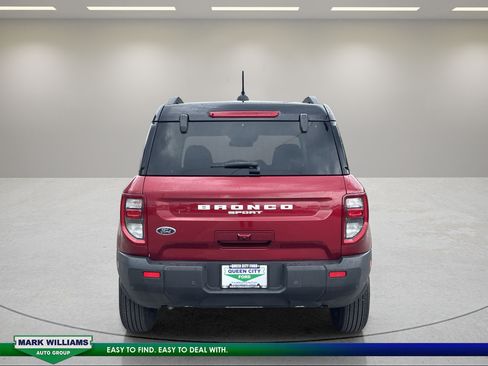 Used 2025 Ford Bronco Sport Outer Banks w/ Outer Banks Tech Package+ AWD/4WD image 8