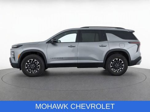 Used 2024 Chevrolet Traverse Z71 AWD/4WD image 8