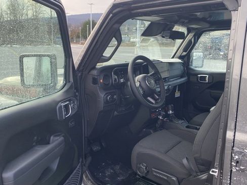 New 2026 Jeep Gladiator Mojave image 14