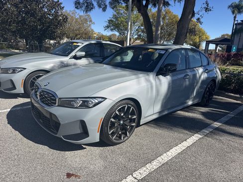 Used 2025 BMW M340i image 4