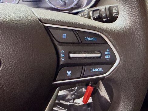 Used 2020 Hyundai Santa Fe SE FWD image 15