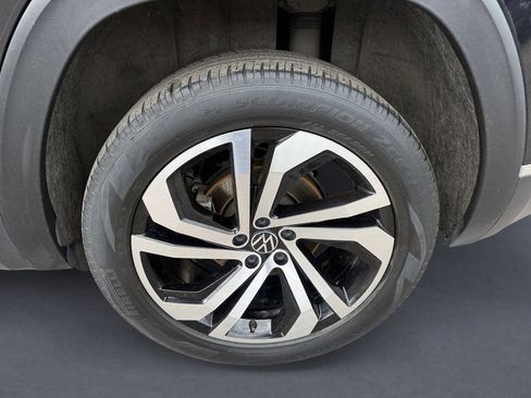 Used 2021 Volkswagen Atlas Cross Sport SEL Premium w/ Cross Sport MDO Package AWD/4WD image 14