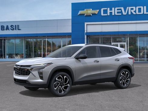 New 2026 Chevrolet Trax RS FWD image 2