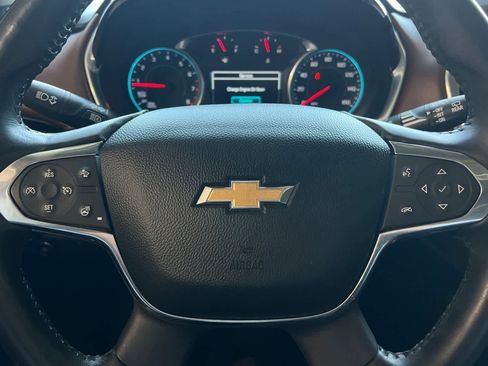 Used 2018 Chevrolet Traverse High Country AWD/4WD image 27