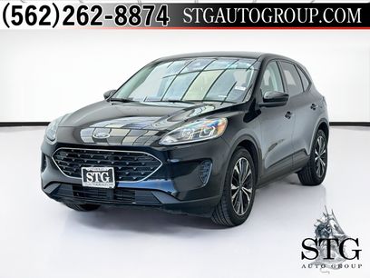 Used 2021 Ford Escape SE w/ SE Sport Appearance Package