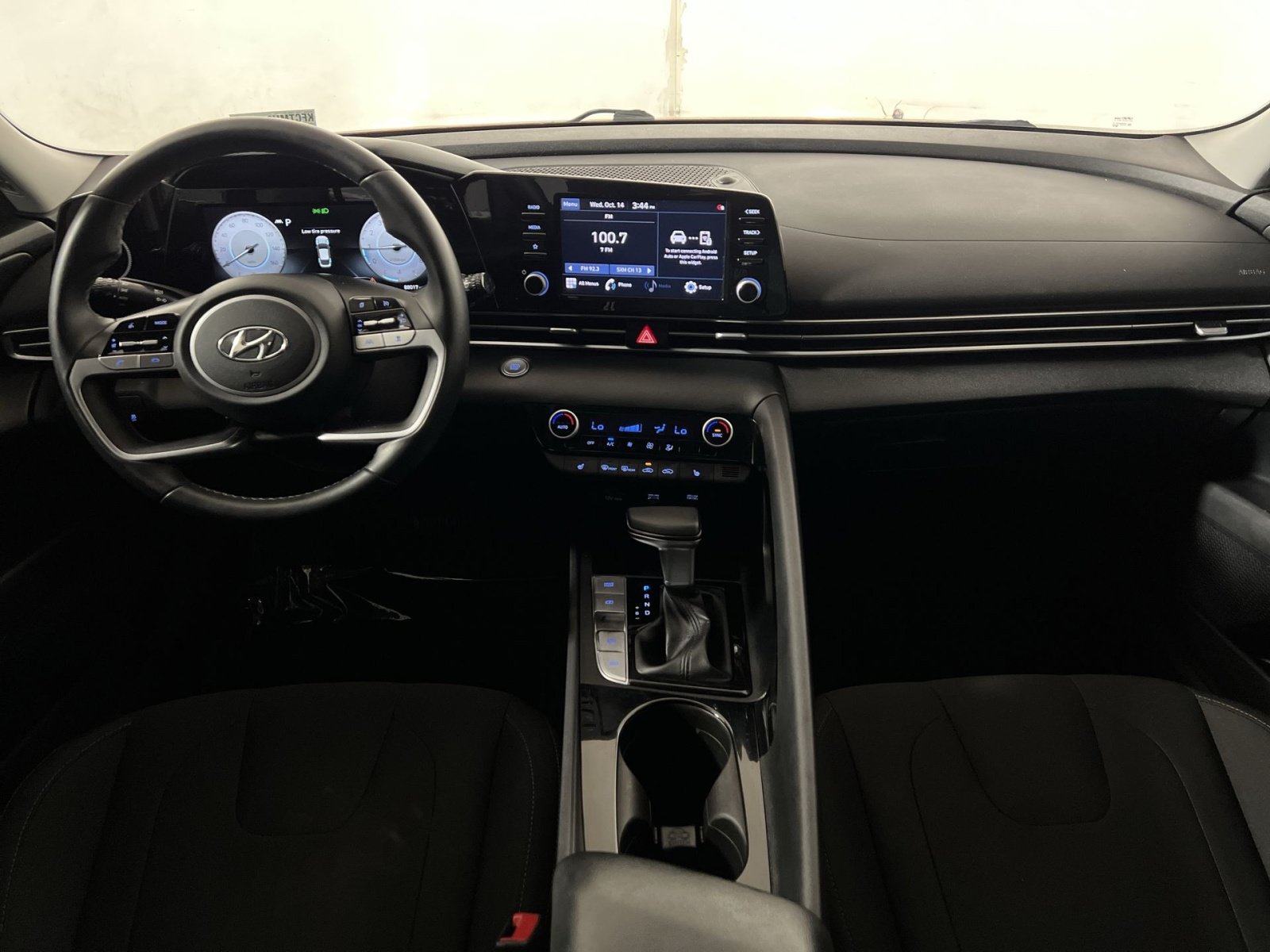 Used 2021 Hyundai Elantra SEL w/ Convenience Package FWD image 27