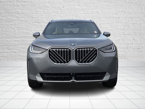 Used 2026 BMW X3 xDrive30 w/ Convenience Package image 2