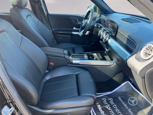 Certified 2025 Mercedes-Benz GLB 250 GLB 250 image 15