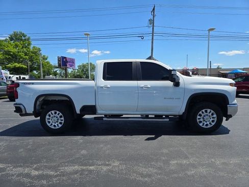 Used 2021 Chevrolet Silverado 2500 LT w/ Z71 Sport Edition AWD/4WD image 4