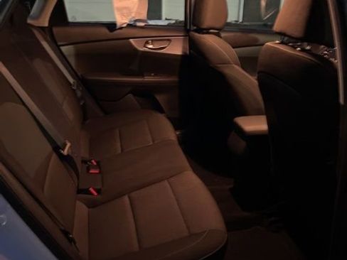 Used 2023 Kia Forte LXS w/ LXS Technology Package image 18