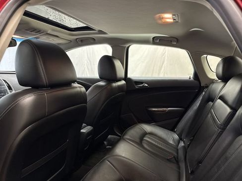 Used 2012 Buick Verano Leather FWD image 14