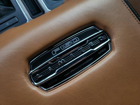 Used 2016 Ford F150 Limited w/ Trailer Tow Package image 14