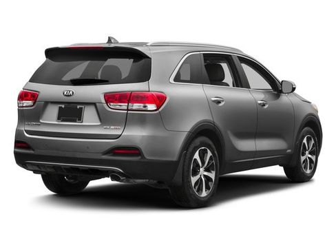 Used 2017 Kia Sorento EX FWD image 5