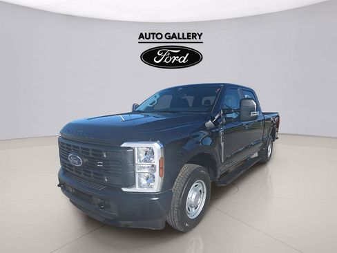 New 2026 Ford F250 XL w/ F-250 >10K GVWR Package RWD image 1