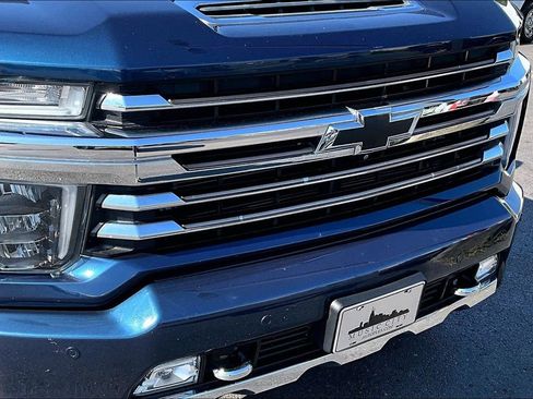 Used 2020 Chevrolet Silverado 2500 High Country AWD/4WD image 35
