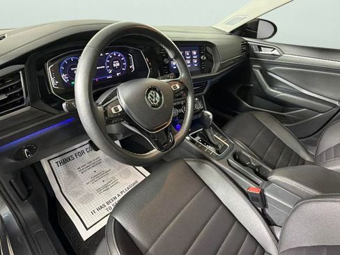 Used 2021 Volkswagen Jetta SEL FWD image 18