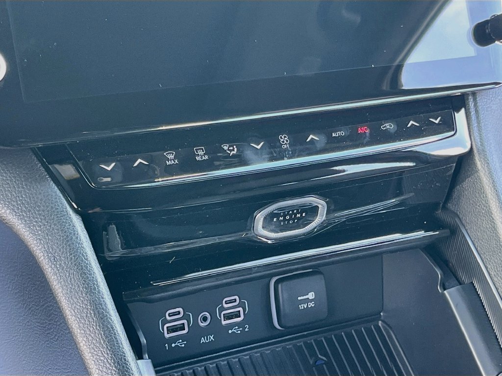 New 2026 Jeep Grand Cherokee Limited AWD/4WD image 14