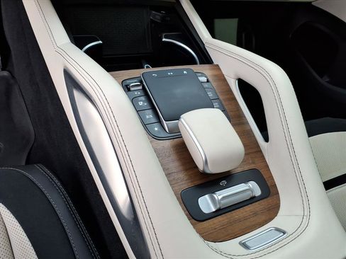 Used 2024 Mercedes-Benz GLE 53 AMG 4MATIC image 11