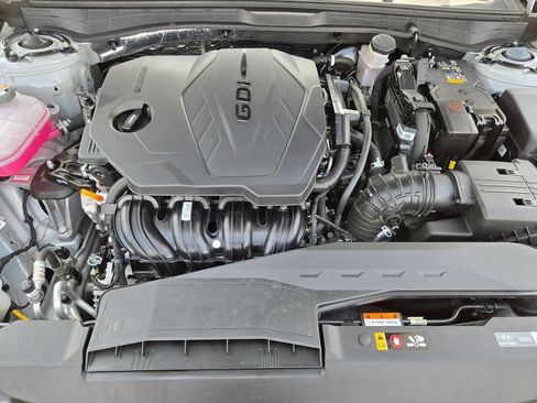 Used 2025 Hyundai Sonata SEL FWD image 34