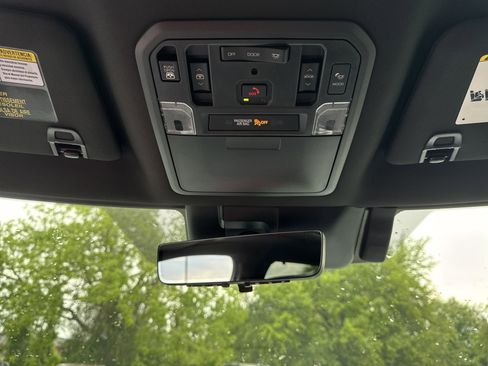 New 2026 Toyota Tundra Platinum AWD/4WD image 22