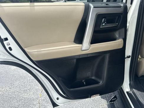 Certified 2022 Toyota 4Runner SR5 Premium w/ Moonroof Package RWD image 6