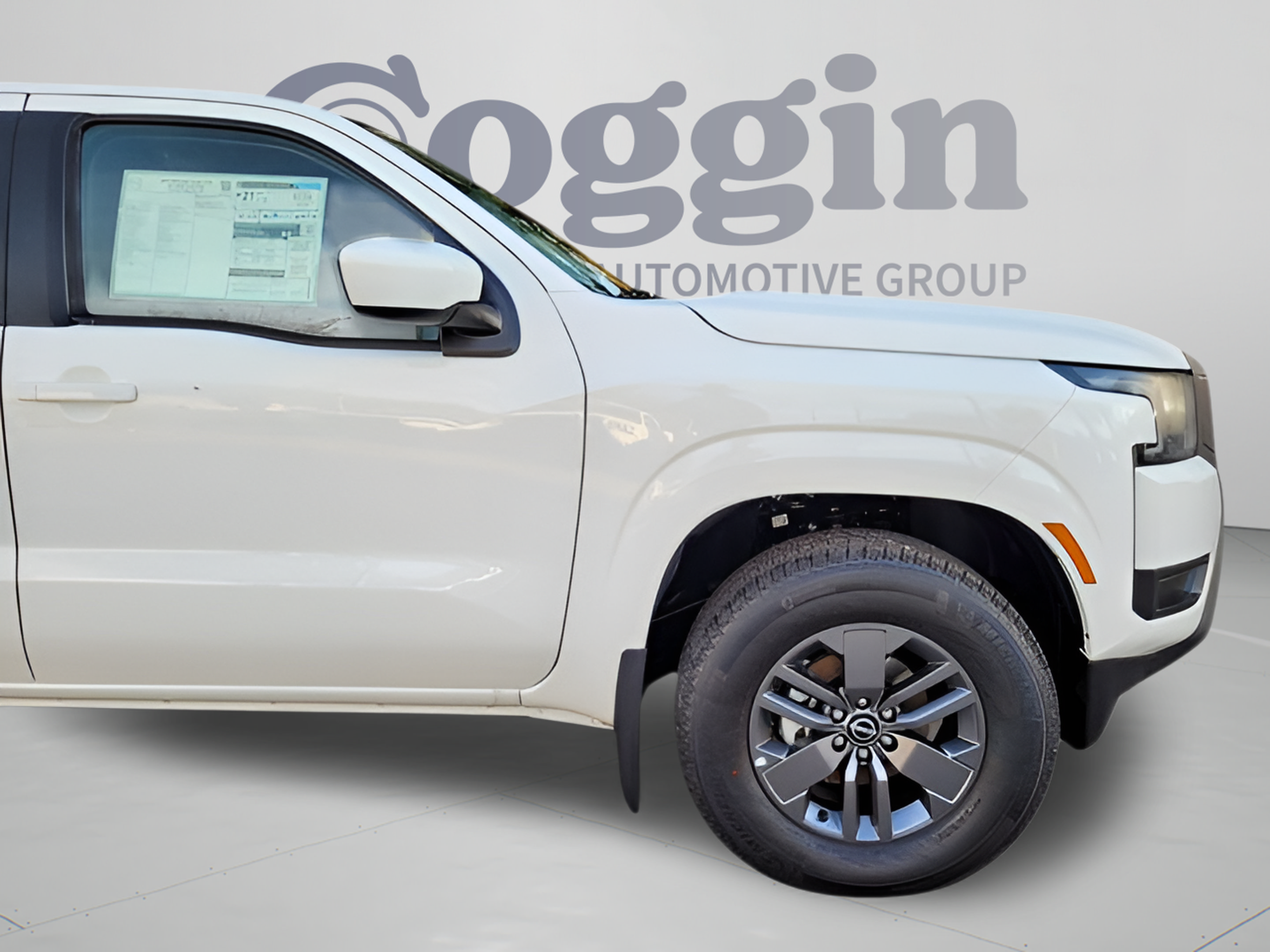 Used 2026 Nissan Frontier SV w/ Tow Package RWD image 25