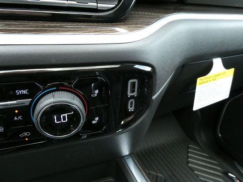 New 2026 Chevrolet Silverado 1500 LT Trail Boss w/ Convenience Package II AWD/4WD image 27