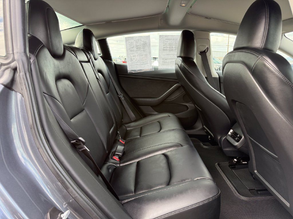 Used 2023 Tesla Model 3 Performance AWD/4WD image 13