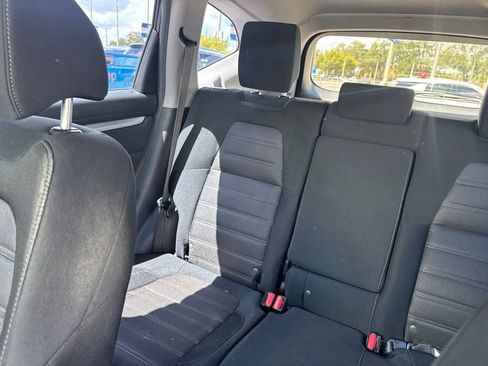Used 2019 Honda CR-V LX image 14