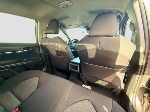 Used 2023 Toyota Camry LE image 26