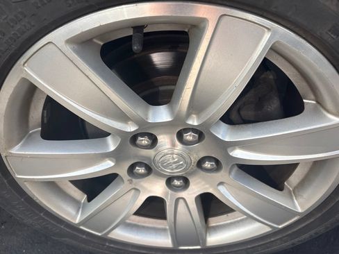 Used 2011 Buick LaCrosse CXL FWD image 10