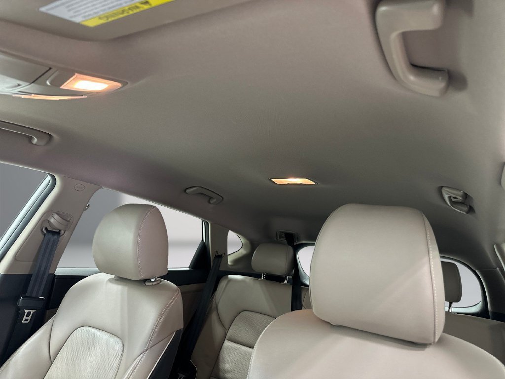 Used 2019 Hyundai Tucson Limited FWD image 17