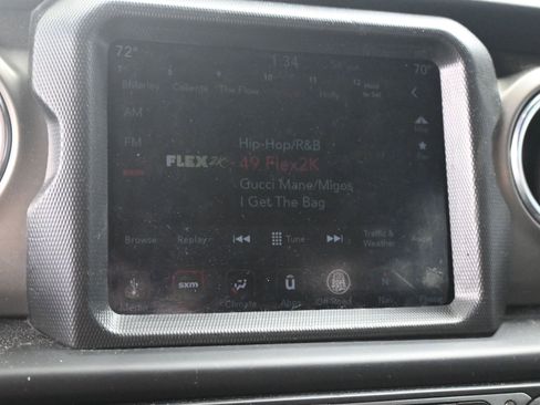 Used 2019 Jeep Wrangler Unlimited Rubicon image 12