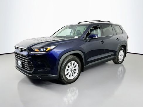 Certified 2026 Toyota Grand Highlander AWD Hybrid image 3
