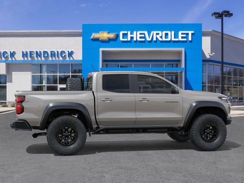 New 2026 Chevrolet Colorado ZR2 w/ ZR2 Bison Edition AWD/4WD image 7