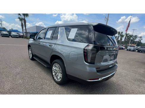 Used 2025 Chevrolet Tahoe LT w/ Comfort Package RWD image 4