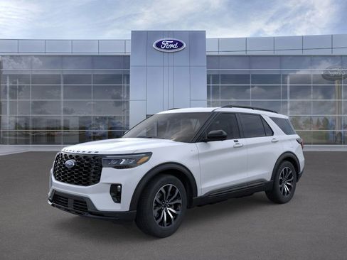 New 2026 Ford Explorer ST-Line AWD/4WD image 1