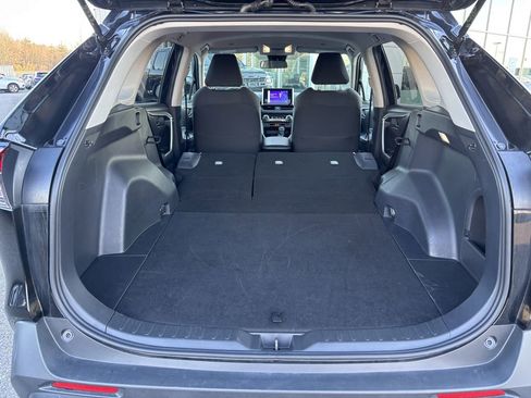 Used 2025 Toyota RAV4 LE image 29