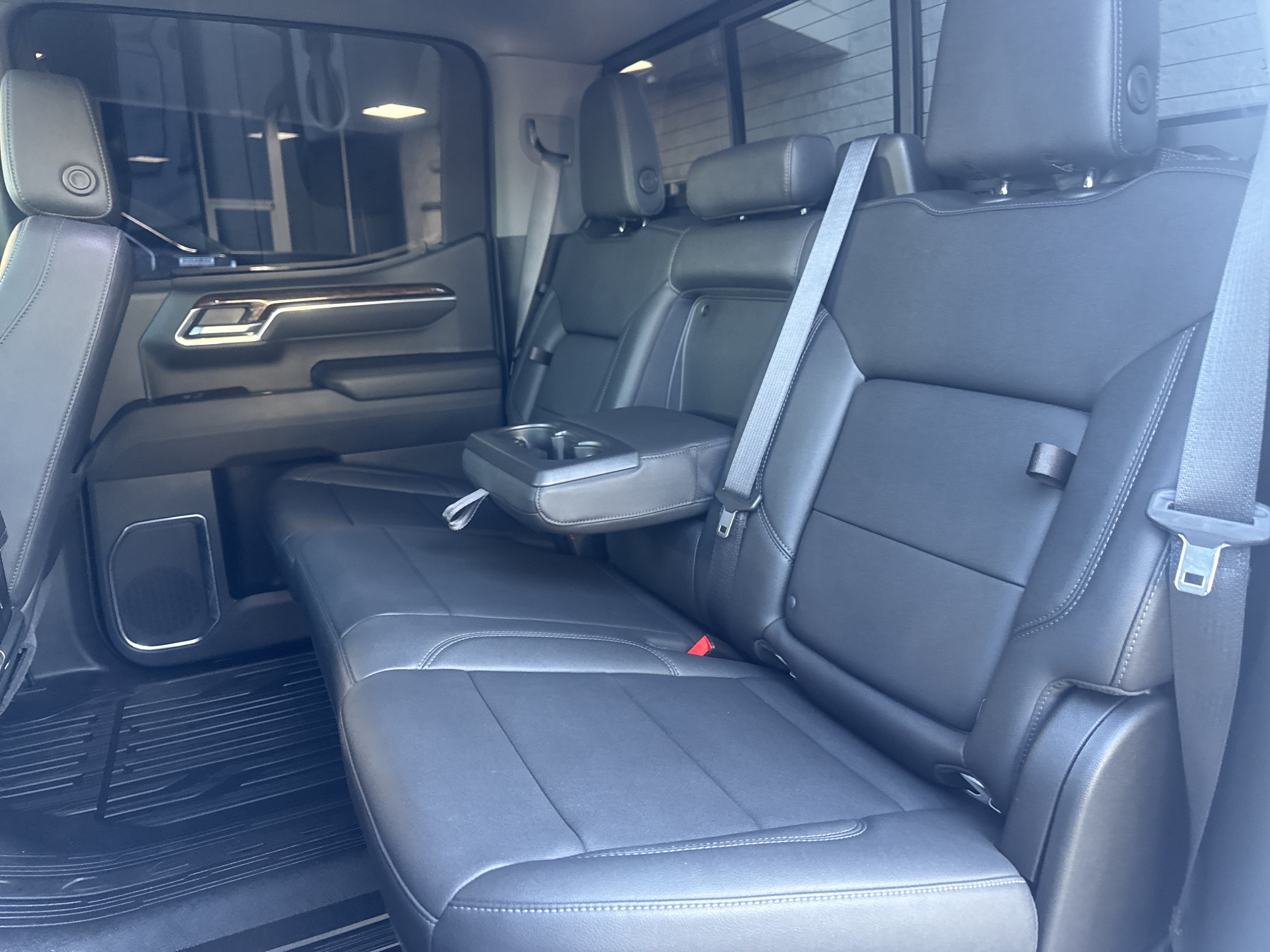 Used 2026 GMC Sierra 1500 Elevation w/ Elevation Premium Package AWD/4WD image 10
