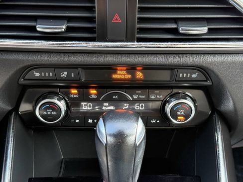 Used 2018 MAZDA CX-9 Grand Touring image 35
