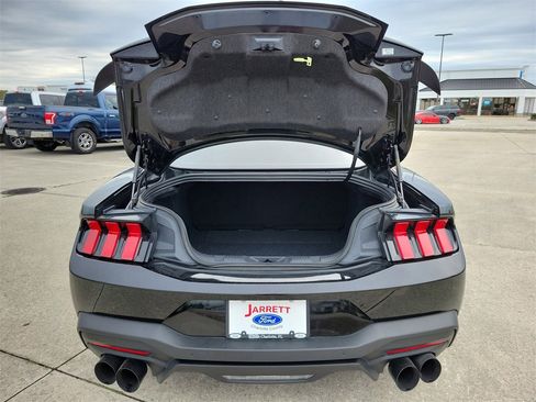 Used 2024 Ford Mustang GT image 9
