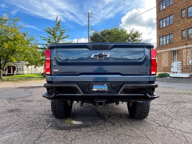 Used 2026 Chevrolet Silverado 2500 LTZ w/ Trail Boss Package AWD/4WD image 4