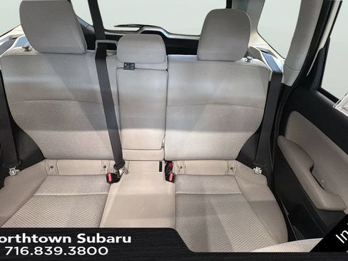 Used 2016 Subaru Forester 2.5i Premium w/ All-Weather Package AWD/4WD image 17