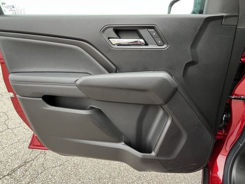 New 2026 Chevrolet Colorado LT w/ LT Convenience Package AWD/4WD image 7