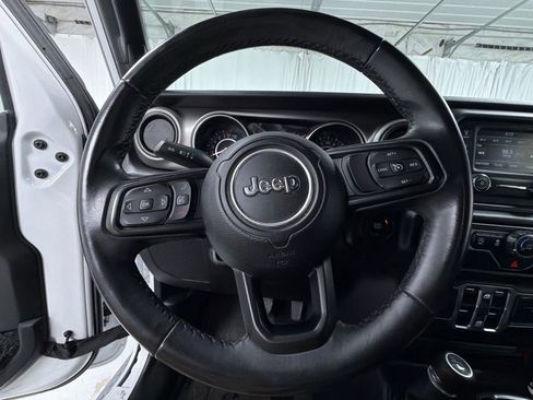 Used 2018 Jeep Wrangler Unlimited Sport S AWD/4WD image 21