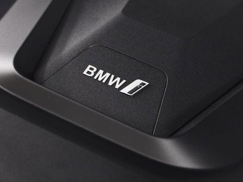 Used 2023 BMW i4 eDrive35 RWD image 23