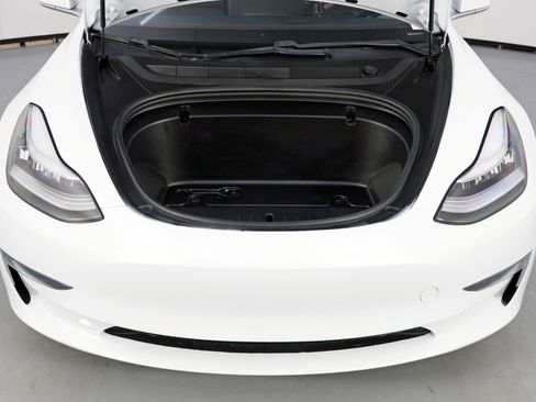 Used 2020 Tesla Model 3 Standard Range Plus image 7