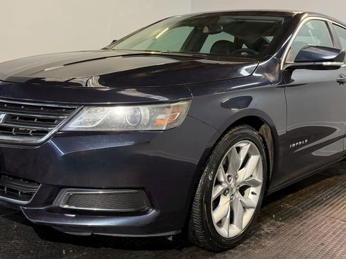 Used 2014 Chevrolet Impala LT FWD image 2